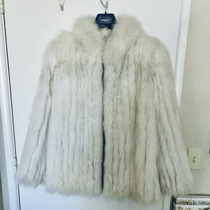Saga Blue Norwegian Fox Fur Jacket SZ. M/Free Fox Fur Hat